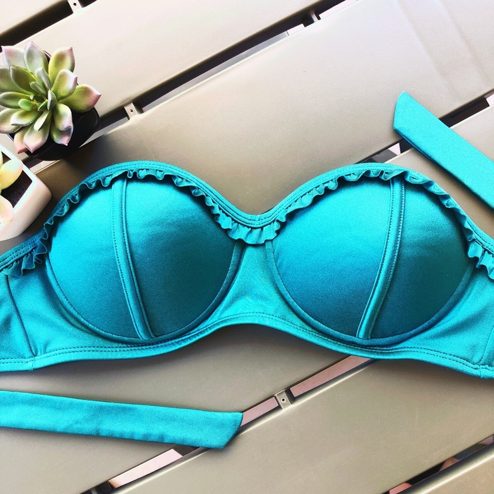 LA Hearts Strapless Bikini